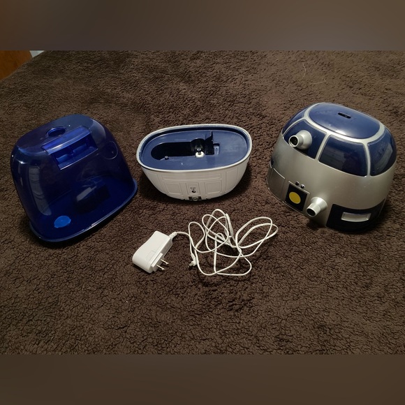 STAR WARS R2D2 Ultrasonic Cool Mist Humidifier. 9745D - Picture 4 of 7